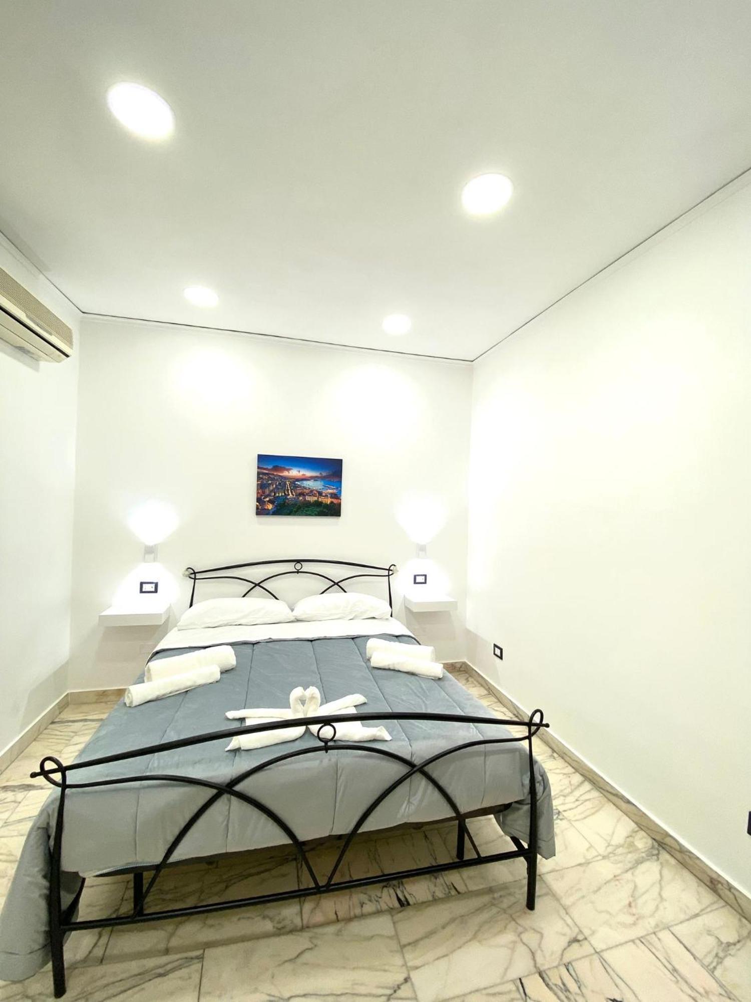 Castellano Apartment ナポリ エクステリア 写真