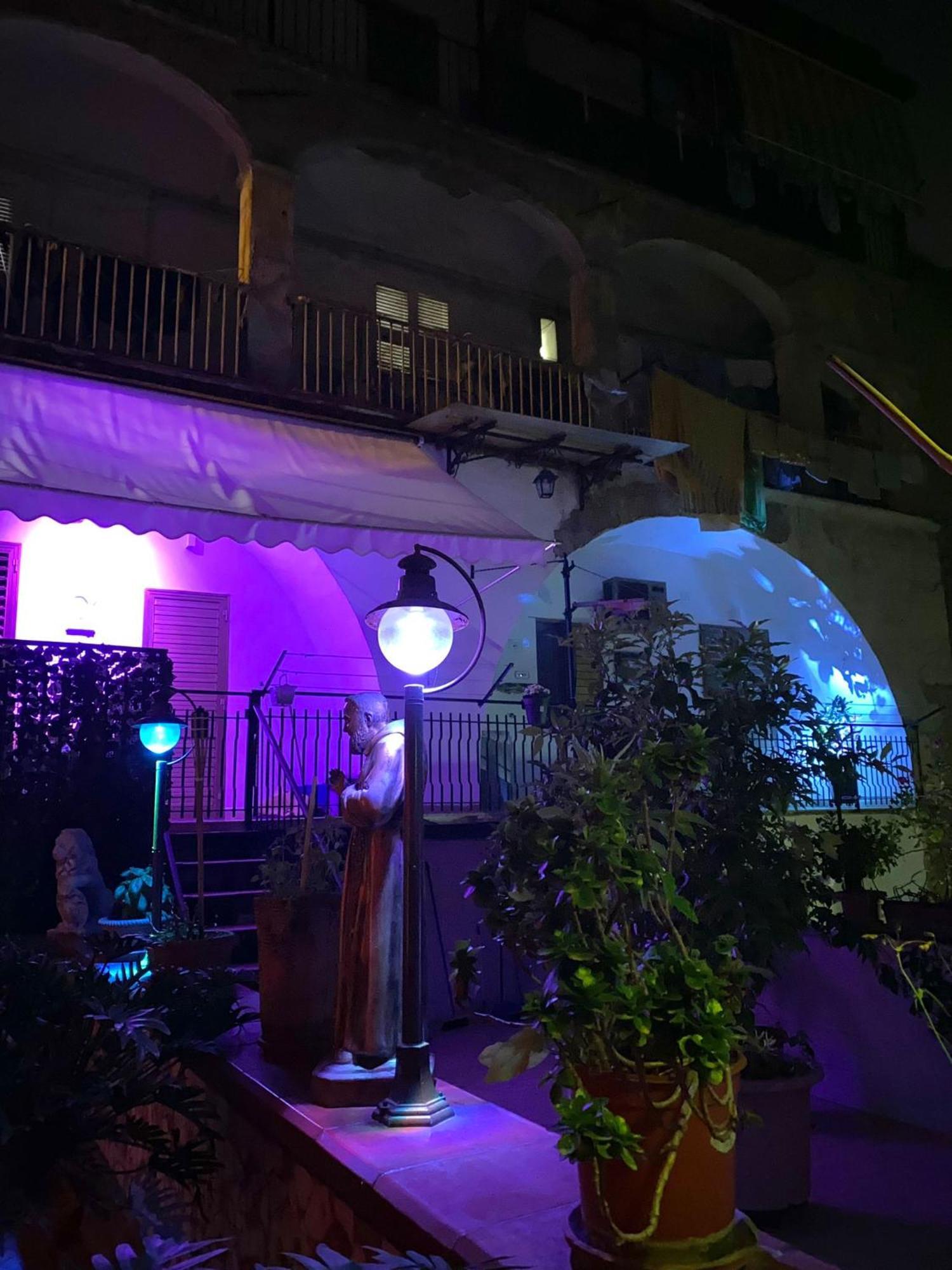 Castellano Apartment ナポリ エクステリア 写真