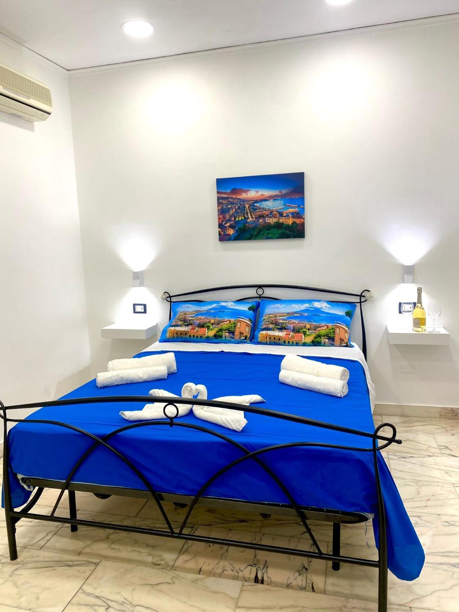 Castellano Apartment ナポリ エクステリア 写真