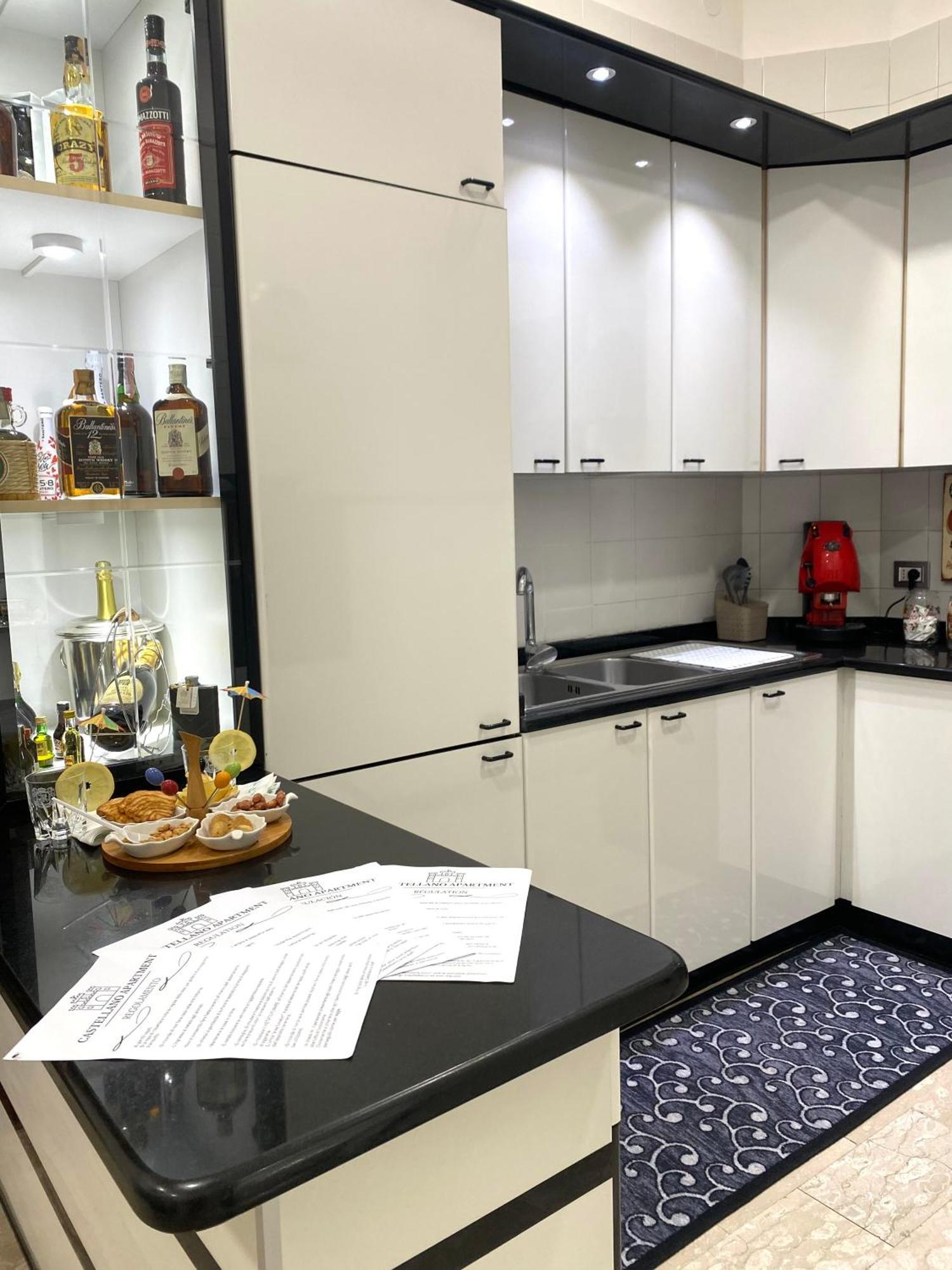 Castellano Apartment ナポリ エクステリア 写真
