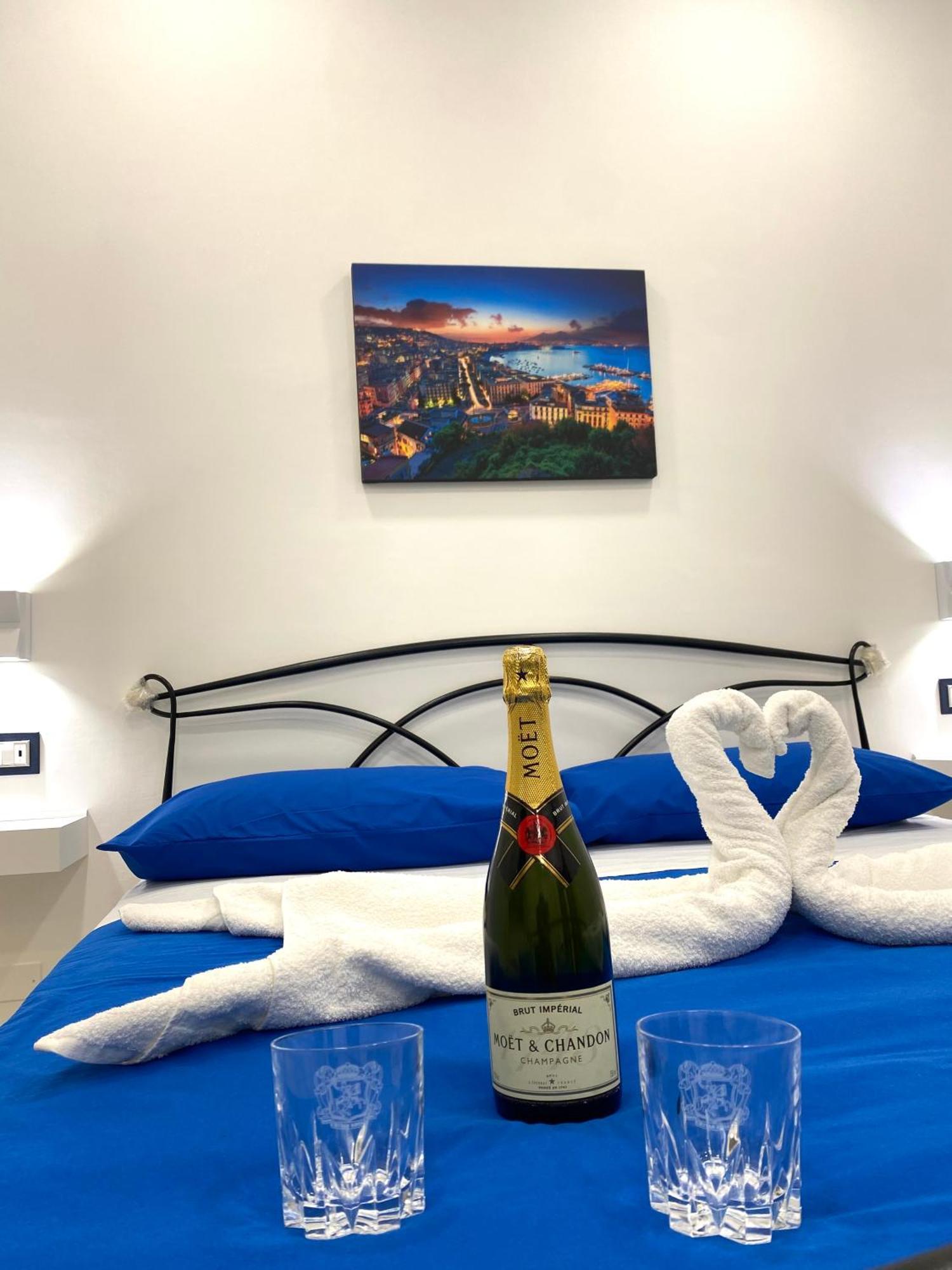 Castellano Apartment ナポリ エクステリア 写真