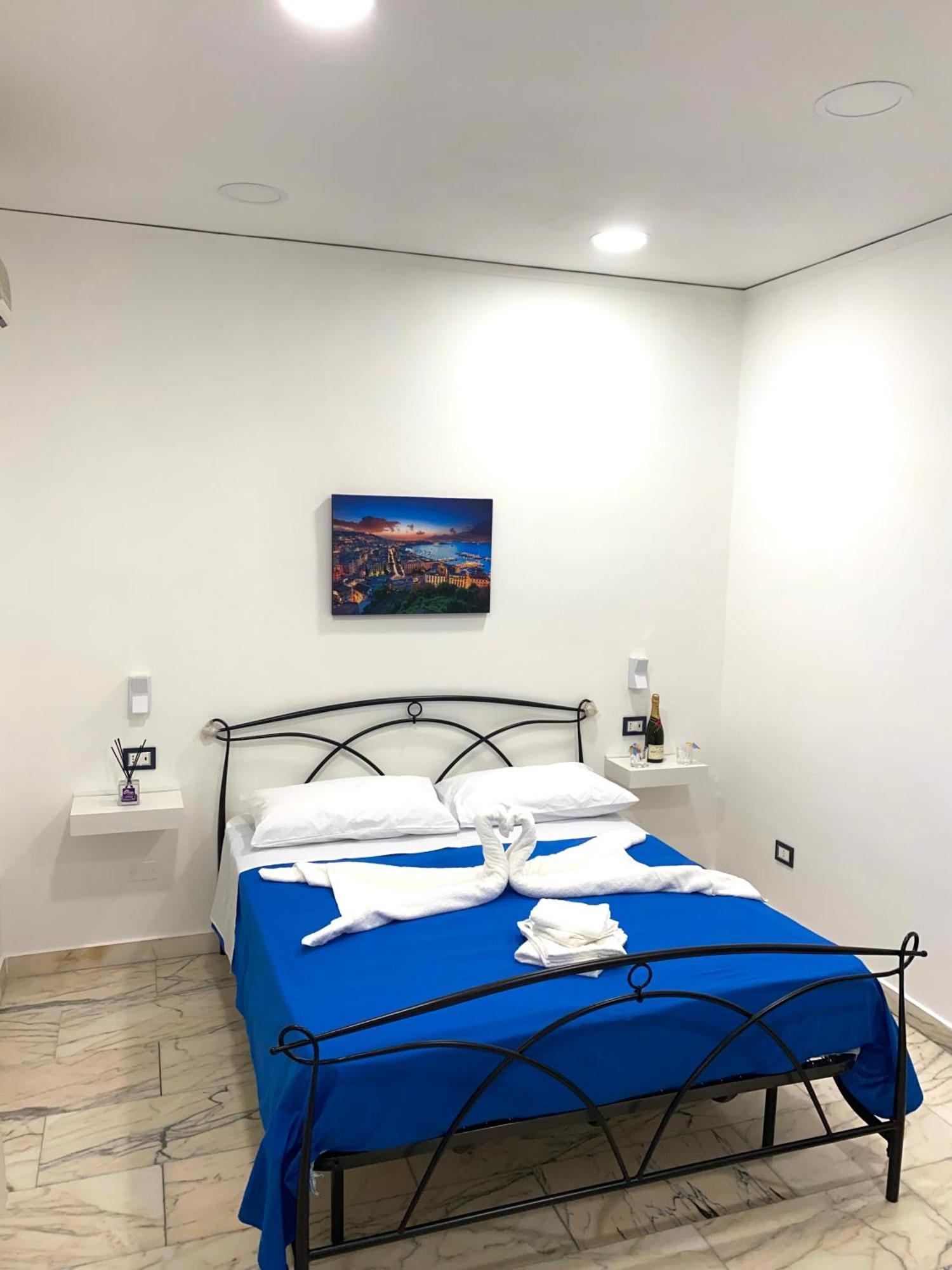 Castellano Apartment ナポリ エクステリア 写真